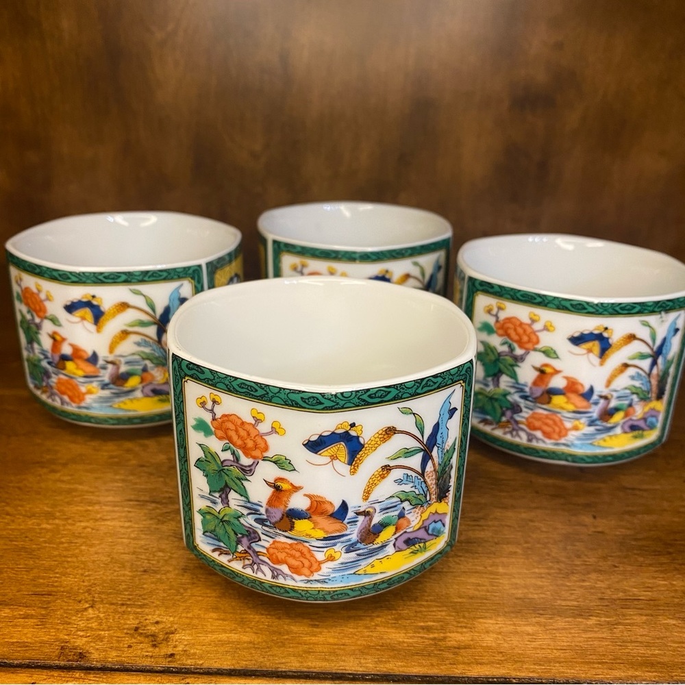 Set of 4, Japanese Sake Cups. - Picture 1 of 5